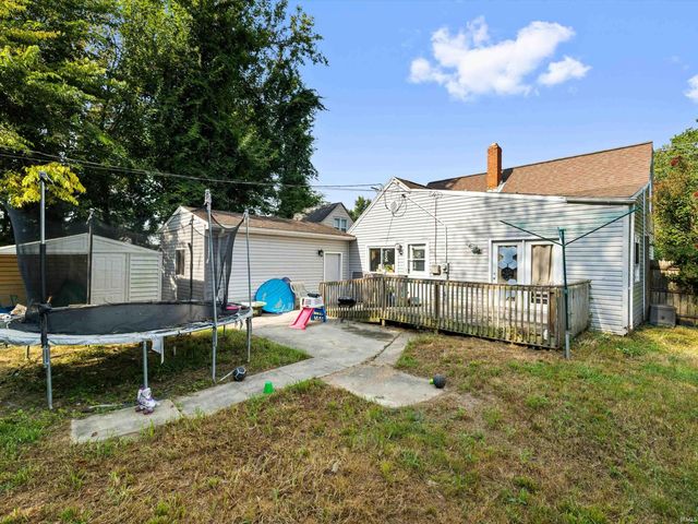 1212 S Rotherwood Avenue, Evansville, IN 47714