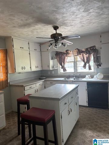 22 DOGWOOD LANE NW, Center Point, AL 35215