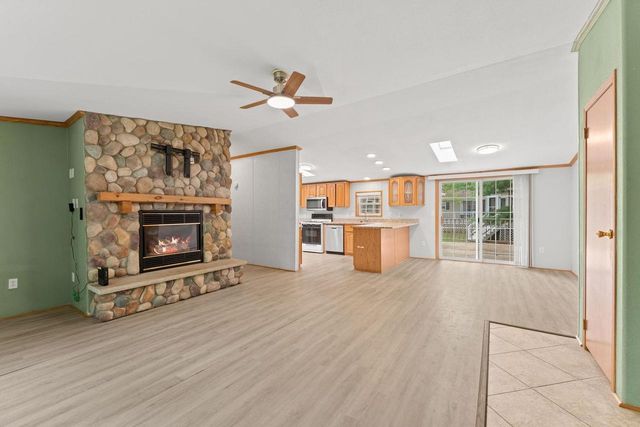 148 Cliffside Drive, Wisconsin Dells, WI 53965