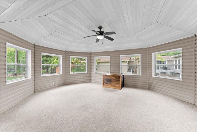 148 Cliffside Drive, Wisconsin Dells, WI 53965