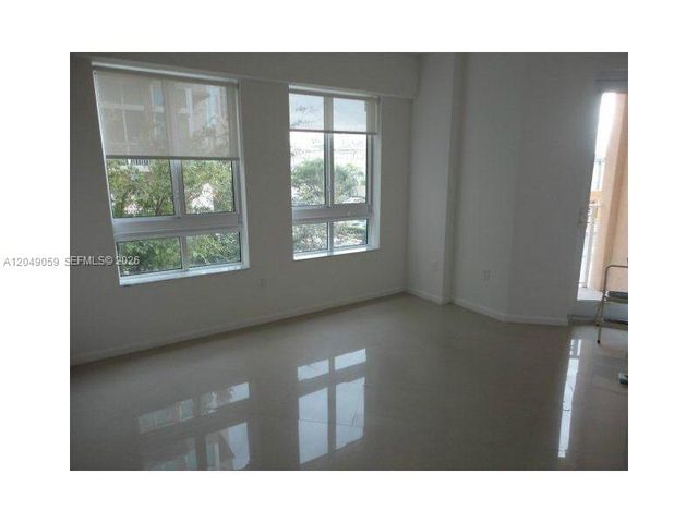 7355 SW 89th Street 722N, Miami, FL 33156