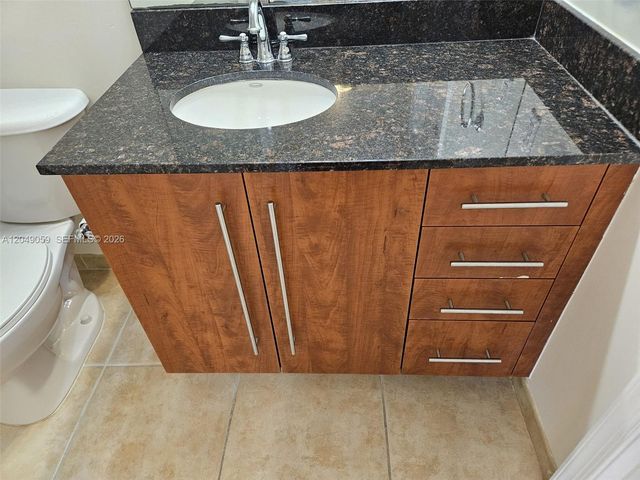7355 SW 89th Street 722N, Miami, FL 33156