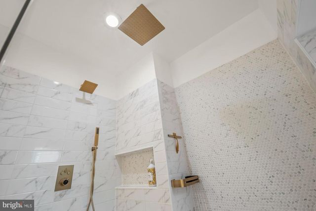 16 Q ST NE, Washington, DC 20002