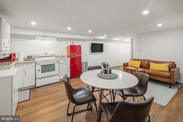 16 Q ST NE, Washington, DC 20002
