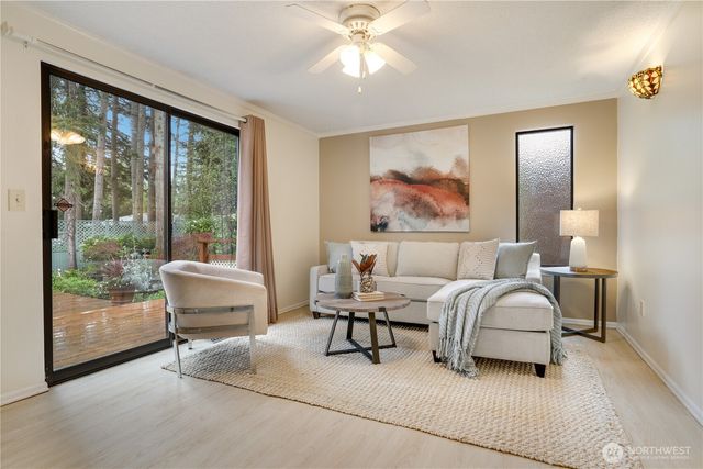 3910 82nd Avenue Ct W, University Place, WA 98466