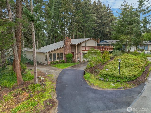 3910 82nd Avenue Ct W, University Place, WA 98466