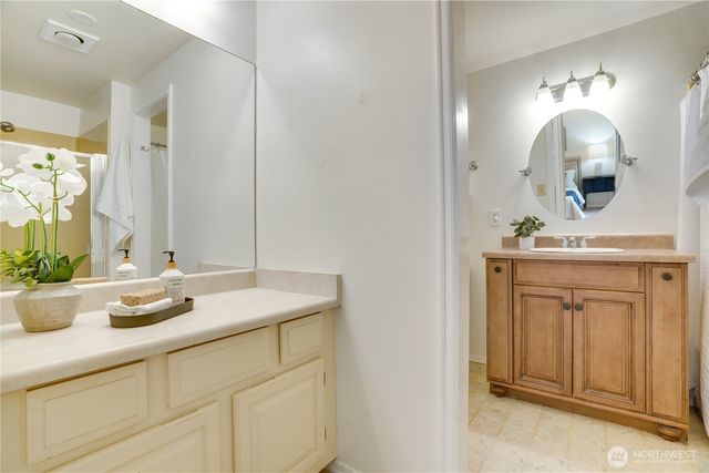 3910 82nd Avenue Ct W, University Place, WA 98466