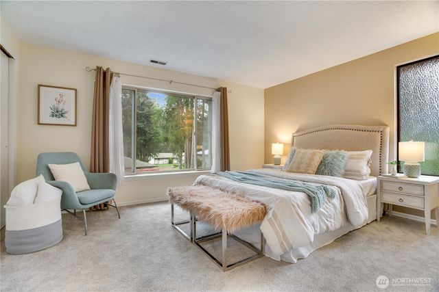 3910 82nd Avenue Ct W, University Place, WA 98466