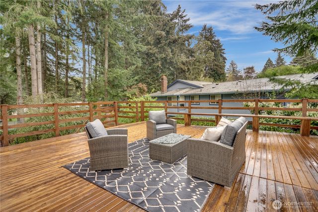 3910 82nd Avenue Ct W, University Place, WA 98466