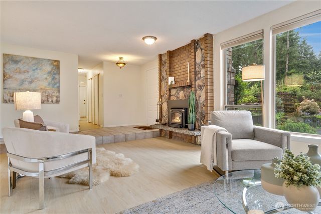 3910 82nd Avenue Ct W, University Place, WA 98466