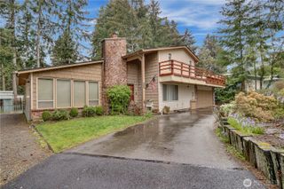3910 82nd Avenue Ct W, University Place, WA 98466
