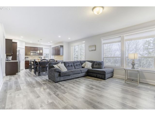 12314 Se VERLIE St, Happy Valley, OR 97086