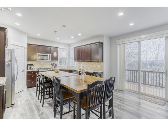 12314 Se VERLIE St, Happy Valley, OR 97086