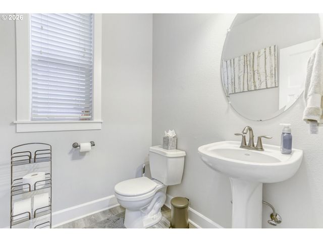 12314 Se VERLIE St, Happy Valley, OR 97086