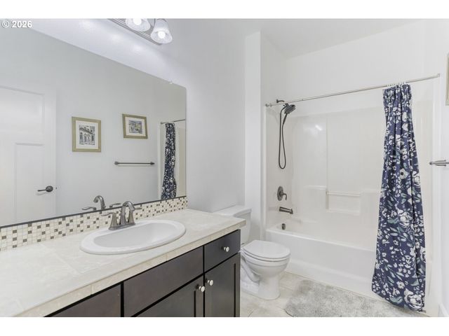 12314 Se VERLIE St, Happy Valley, OR 97086