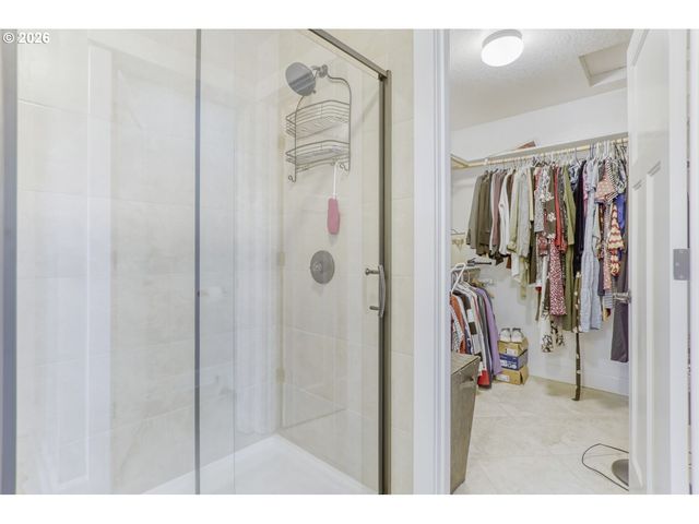 12314 Se VERLIE St, Happy Valley, OR 97086