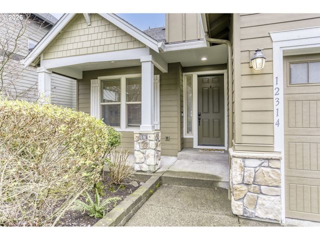 12314 Se VERLIE St, Happy Valley, OR 97086