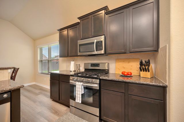 933 Keel Line Drive, Crowley, TX 76036