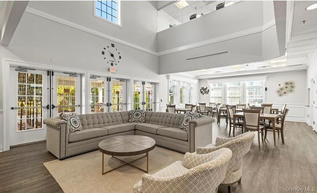 45 Autumn Drive, Plainview, NY 11803