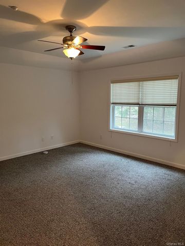 45 Autumn Drive, Plainview, NY 11803