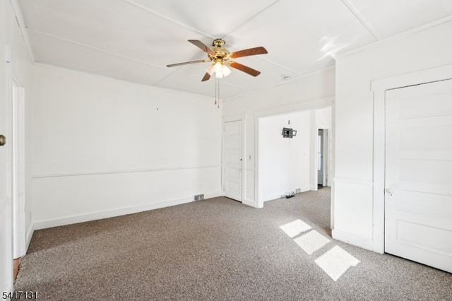 30 Willard St, Pompton Lakes Boro, NJ 07442