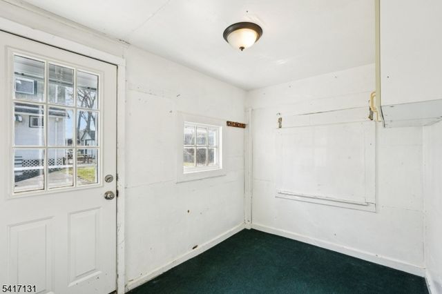 30 Willard St, Pompton Lakes Boro, NJ 07442