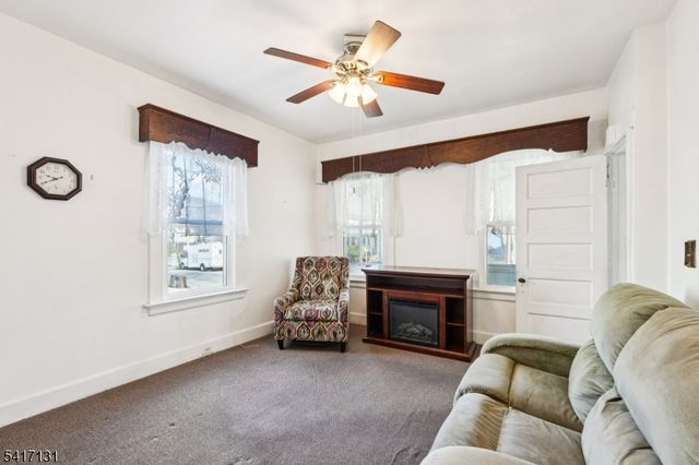 30 Willard St, Pompton Lakes Boro, NJ 07442