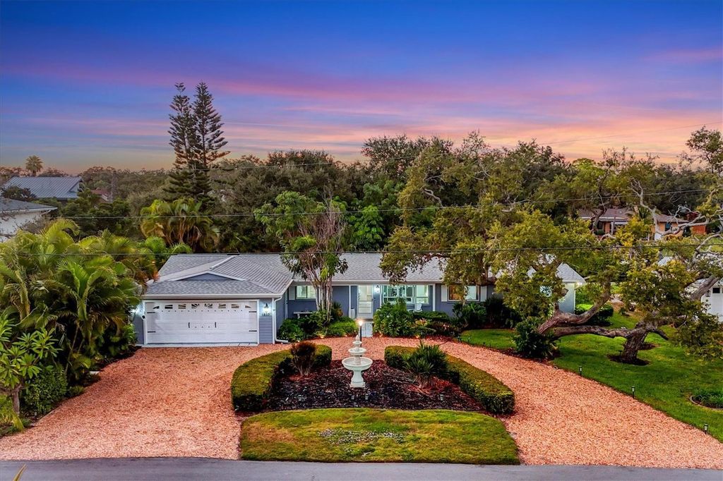 1837 UPPER COVE TERRACE, Sarasota, FL 34231