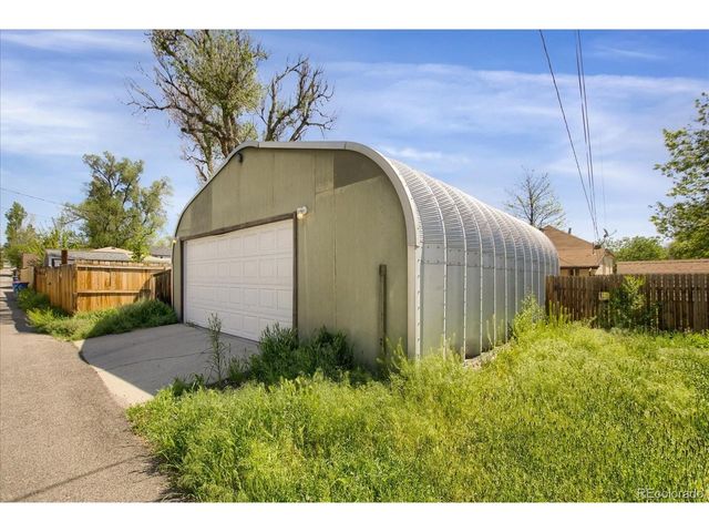 2415 Chase St, Edgewater, CO 80214