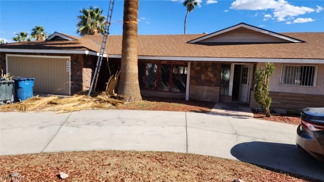 4897 Sawyer Avenue, Las Vegas, NV 89108