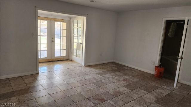 4897 Sawyer Avenue, Las Vegas, NV 89108