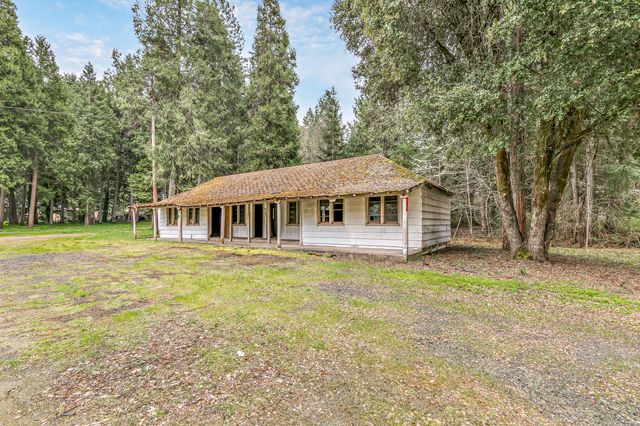 159 Bloom Road, Wolf Creek, OR 97497