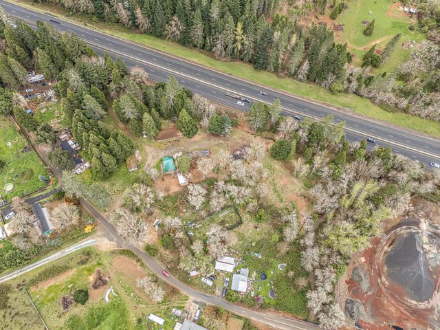 159 Bloom Road, Wolf Creek, OR 97497