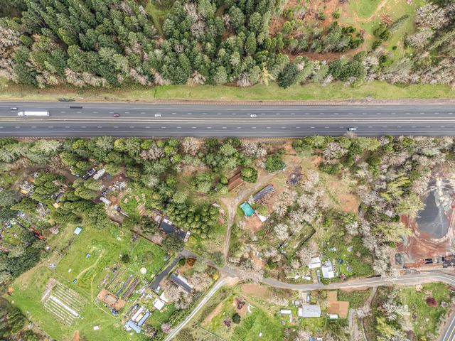 159 Bloom Road, Wolf Creek, OR 97497