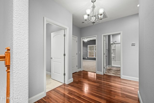 39 N Riverview Ln., Crossville, TN 38555