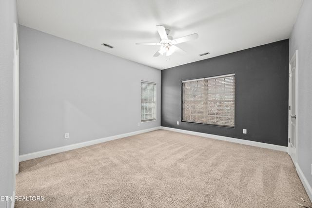 39 N Riverview Ln., Crossville, TN 38555
