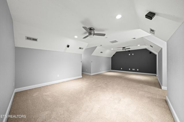 39 N Riverview Ln., Crossville, TN 38555