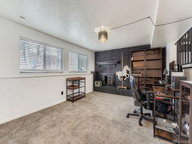 17129 E Kenyon Pl, Aurora, CO 80013
