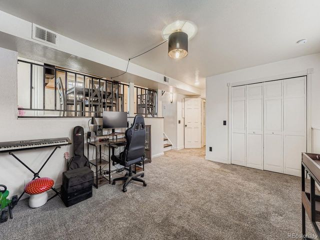 17129 E Kenyon Pl, Aurora, CO 80013