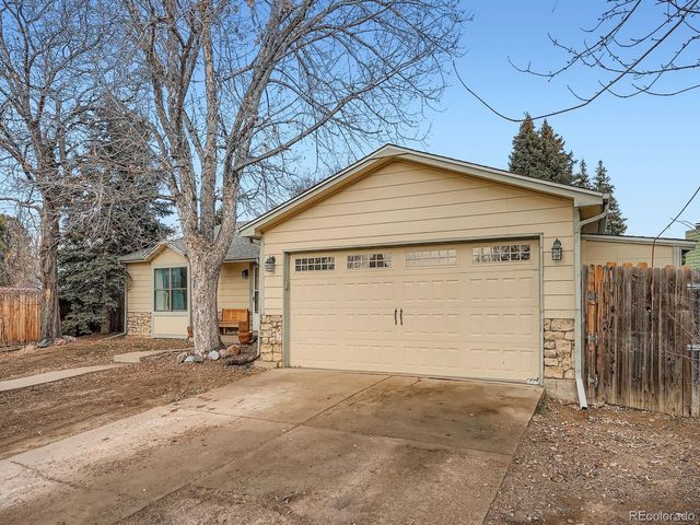 17129 E Kenyon Pl, Aurora, CO 80013