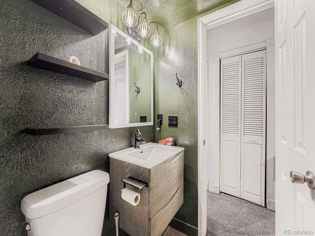 17129 E Kenyon Pl, Aurora, CO 80013