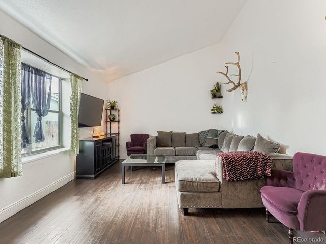 17129 E Kenyon Pl, Aurora, CO 80013