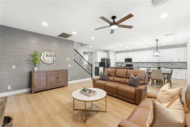 7136 Whitford Street, Las Vegas, NV 89166