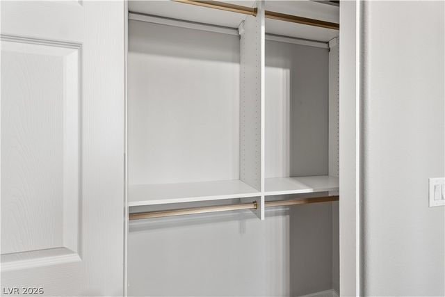 7136 Whitford Street, Las Vegas, NV 89166