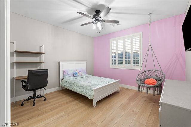 7136 Whitford Street, Las Vegas, NV 89166