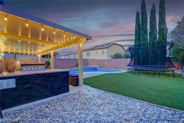 7136 Whitford Street, Las Vegas, NV 89166