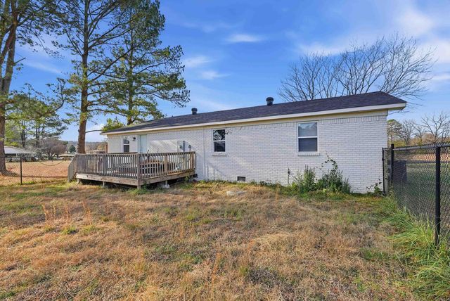 16 Eagle Valley, Conway, AR 72032