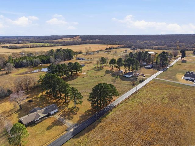 16 Eagle Valley, Conway, AR 72032
