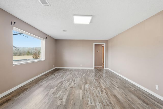 16 Eagle Valley, Conway, AR 72032