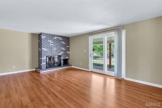 5 Lancer Court, Florissant, MO 63033